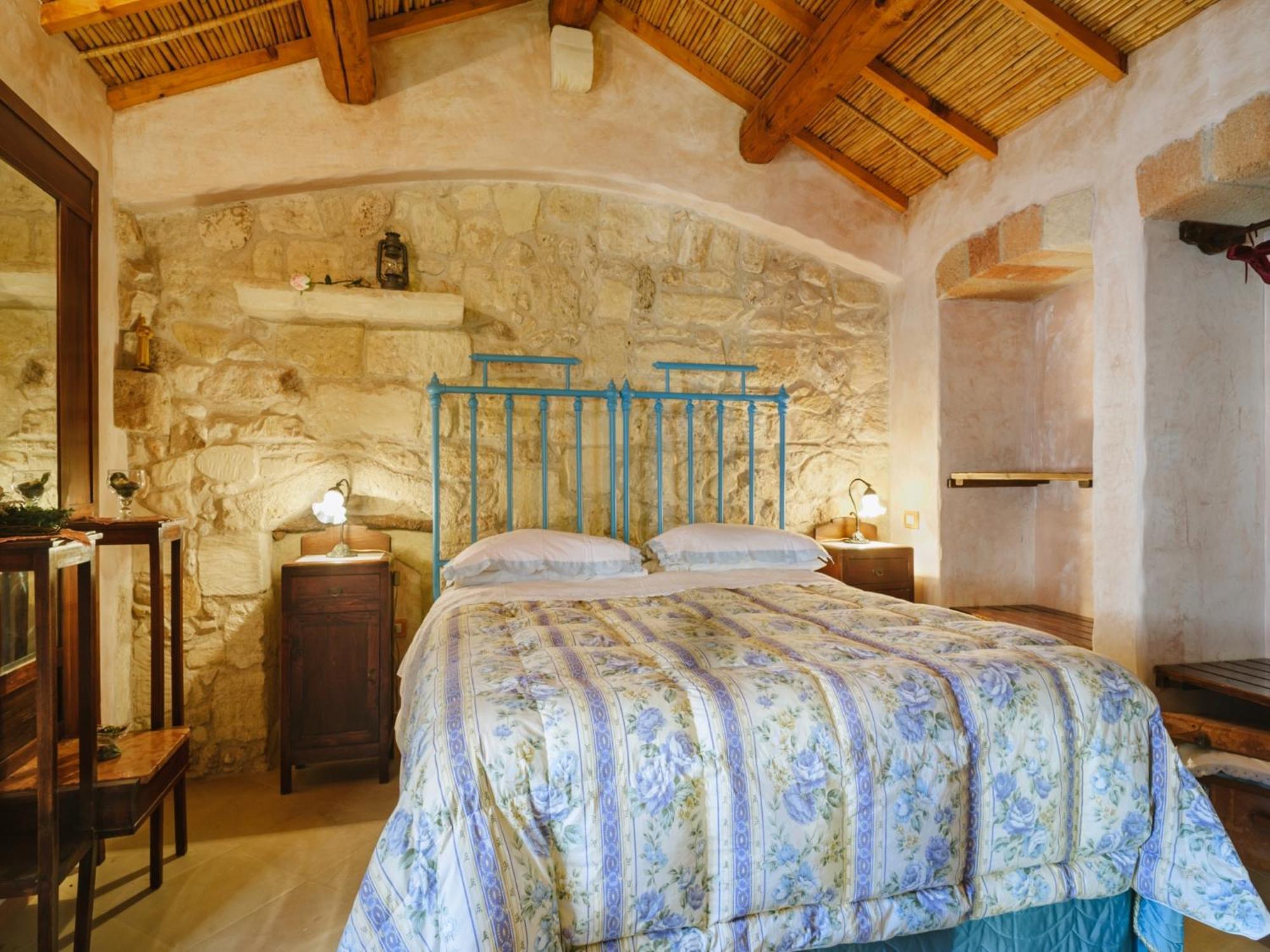 Borgoterra Bed & Breakfast Martano Exterior photo